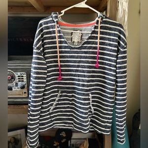 Billabong hooded pullover